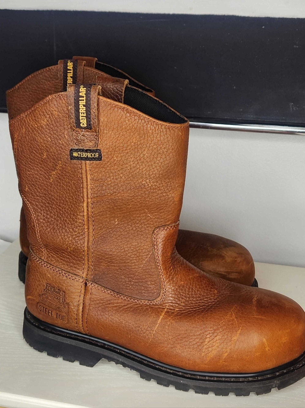 CAT Caterpillar Steel Toe Work Boots Waterproof Pull On Brown Size 10